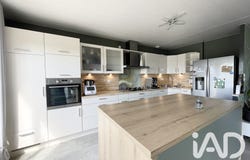 Metz, Grand Est 57070