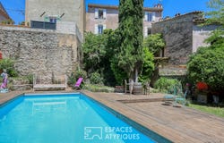 MEOUNES LES MONTRIEUX, Provence-Alpes-Côte d'Azur 83136