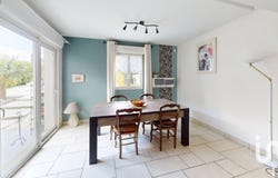 Saint-Cyr-sur-Loire, Centre-Val de Loire 37540