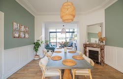 Changé, Pays de la Loire 72560