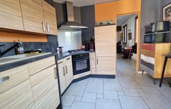 Guécélard, Pays de la Loire 72230
