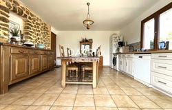 Chanteloup-les-Vignes, Yvelines 78570