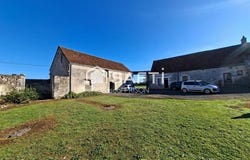 Tauxigny Saint Bauld, Centre 37310