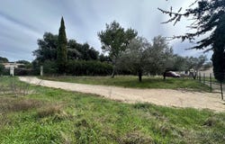 Saint-Siffret, Languedoc-Roussillon 30700