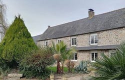 PLOUASNE, Bretagne 22830