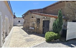 Lezoux, Auvergne 63190