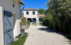 Saint-Etienne-du-Grès, Provence-Alpes-Côte-d'Azur 13103