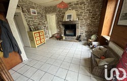 Le Vieux-Marché, Brittany 22420