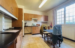 BOUSSAC, Nouvelle-Aquitaine 23600