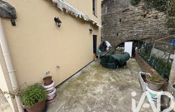 Aubenas, Auvergne-Rhône-Alpes 07200