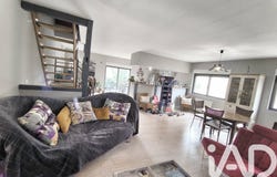 Denain, Hauts-de-France 59220