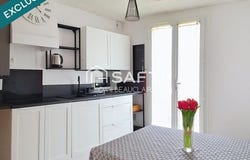 Bouaye, Pays de la Loire 44830