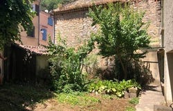 MEOUNES LES MONTRIEUX, Provence-Alpes-Côte d'Azur 83136