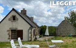 Le Vieux-Marché, Brittany 22420