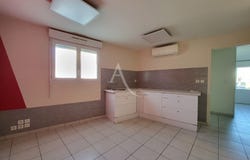 PLESSE, Pays de la Loire 44630