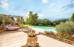 Castelnau-de-Montmiral, Midi-Pyrénées 81140