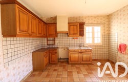 Vic-le-Comte, Auvergne-Rhône-Alpes 63270