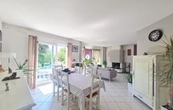 ARGENTRE, Pays de la Loire 53210