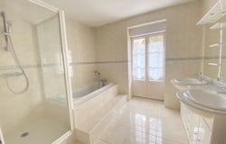Vichy, Allier 03200