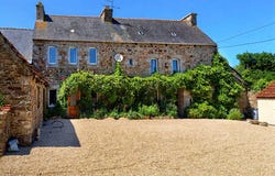 Britanny, Brittany 22260