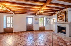 FARGES, Auvergne-Rhône-Alpes 01550