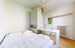 Rue Philippe Fabia, Lyon, Auvergne-Rhône-Alpes 69008