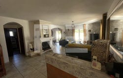 Garons, Languedoc-Roussillon 30128