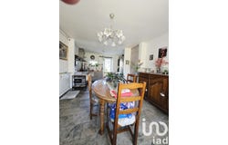 Mouy, Hauts-de-France 60250