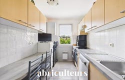 535 Avenue de Bagatelle, Aix-en-Provence, Provence-Alpes-Côte d'Azur 13090