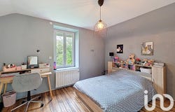 Vivier-au-Court, Grand Est 08440