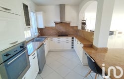 Bouzigues, Occitanie 34140