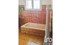 Montrond-les-Bains, Auvergne-Rhône-Alpes 42210