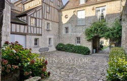 Senlis, Picardie 60300