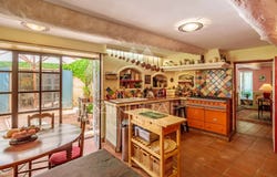 Lourmarin, Provence-Alpes-Côte d'Azur 84160