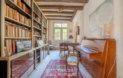 TOURS, Centre-Val de Loire 37000