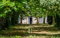 Lourmarin, Provence-Alpes-Côte-d'Azur 84160
