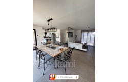 Salles, Nouvelle-Aquitaine 33770