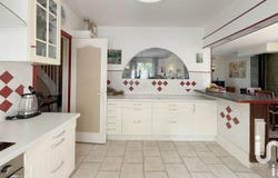 Paron, Bourgogne-Franche-Comté 89100