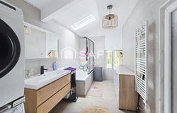 Vivy, Pays de la Loire 49680
