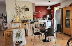 Saint-Saturnin-lès-Apt, Provence-Alpes-Côte-d'Azur 84490