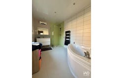 ROUBAIX, Hauts-de-France 59100