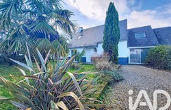 Le Bono, Brittany 56400