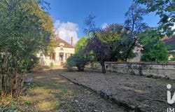 Ancy-le-Franc, Bourgogne-Franche-Comté 89160