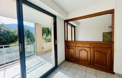 Nyons, Rhône-Alpes 26110