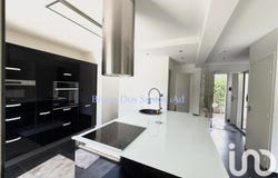 Carrières-sous-Poissy, Île-de-France 78955