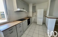 Tours, Centre-Val de Loire 37100