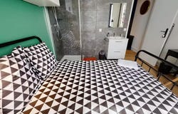 Rue Philippe Fabia, Lyon, Auvergne-Rhône-Alpes 69008