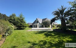 Fouesnant, Brittany 29170