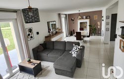 Moussey, Grand Est 10800