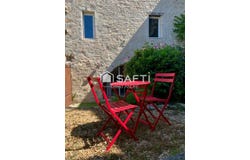 Lagnes, Provence-Alpes-Côte d'Azur 84800